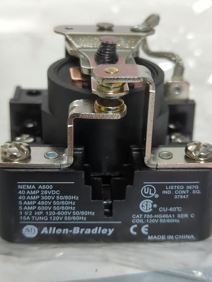 ALLEN BRADLEY,700-HG46A1,CONTROL RELAY 120V 50/60HZ NOS