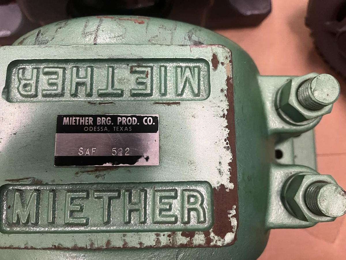 Used MIETHER,SAF-522,PILLOW BLOCK BEARING HOUSING