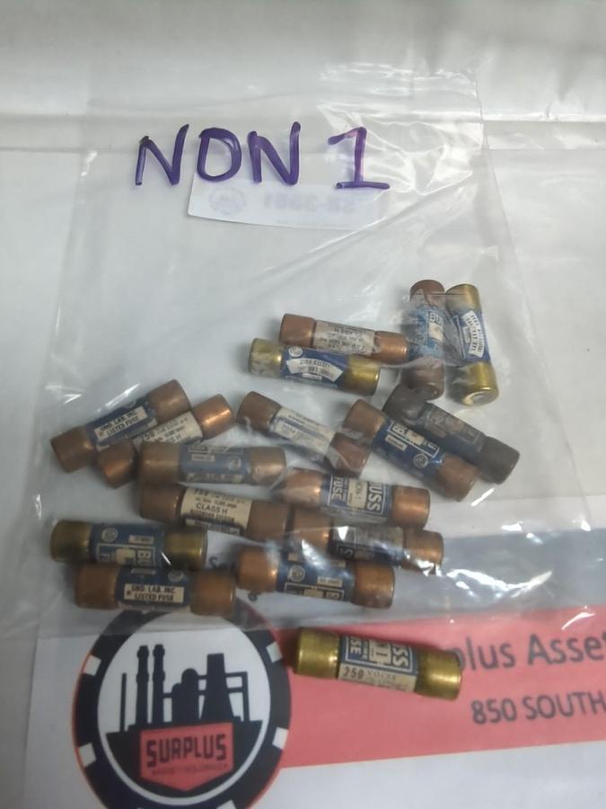 Used COOPER BUSSMANN,NON-1,ONE-TIME FUSE 1 AMP LOT OF 17 PRE-OWNED
