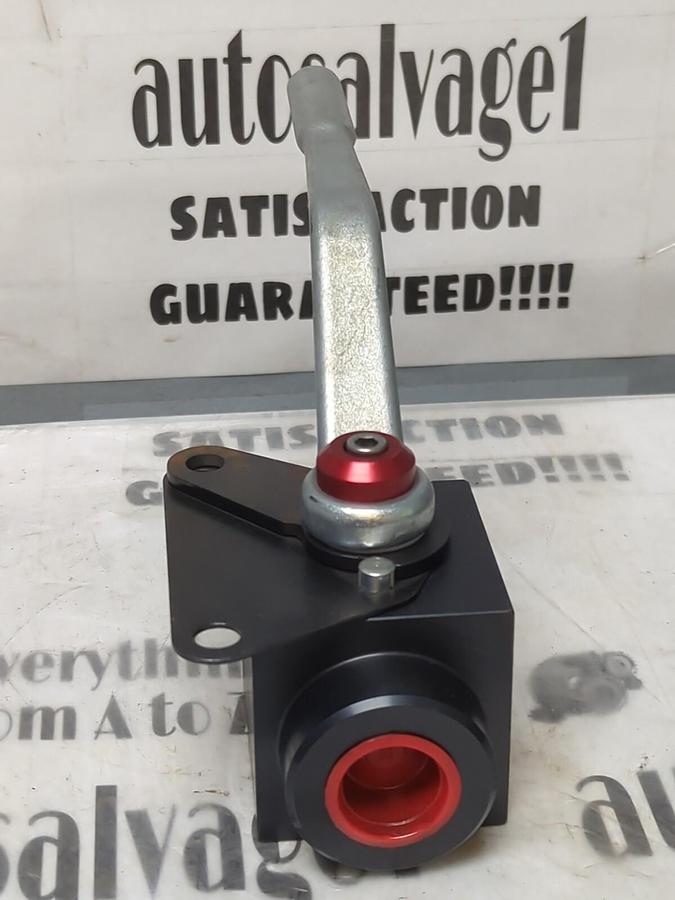 DMIC,BVHO750N,SQUARE BODY HYDRAULIC BALL VALVE 2-WAY 6000 PSI NOS