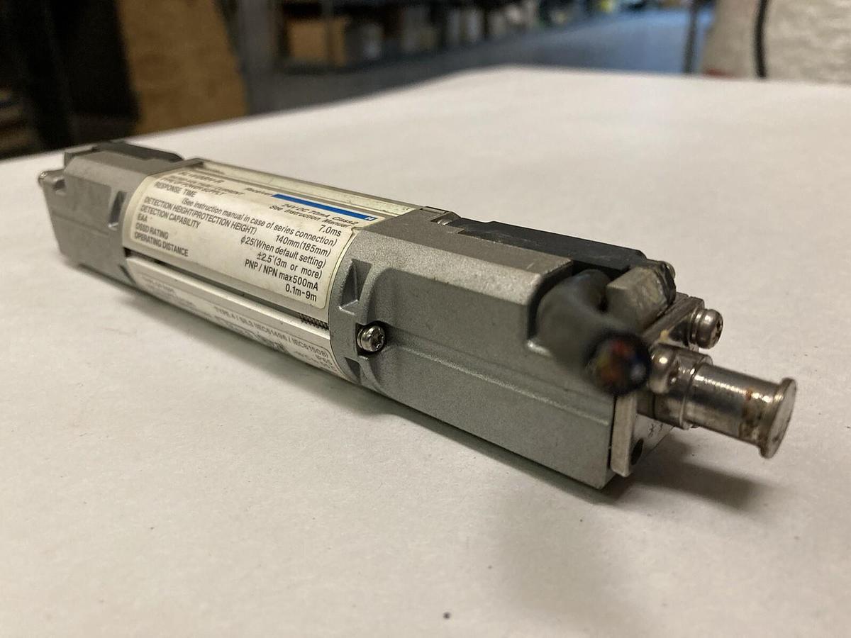 Used Keyence,SL-V08H-R,Light Curtain Transmitter 24v-dc