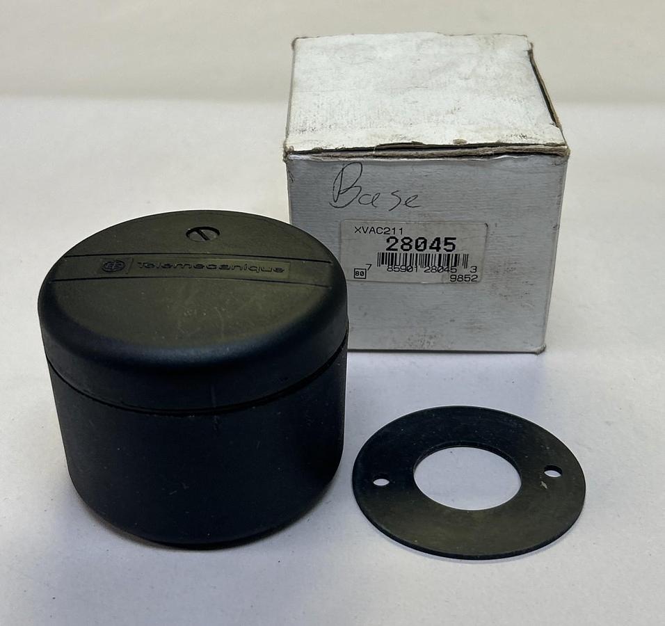TELEMECANIQUE,XVAC211,STACK LIGHT BEACON COVER AND BASE NOS