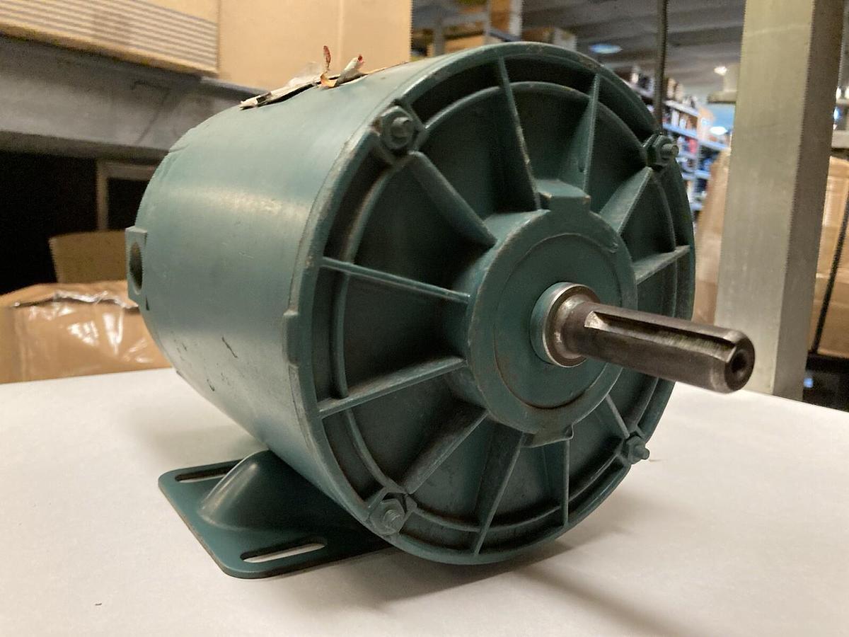 Used Reliance Electric,P56H1605S-XN,1/2 HP Electric Motor 1140 RPM 208/230V