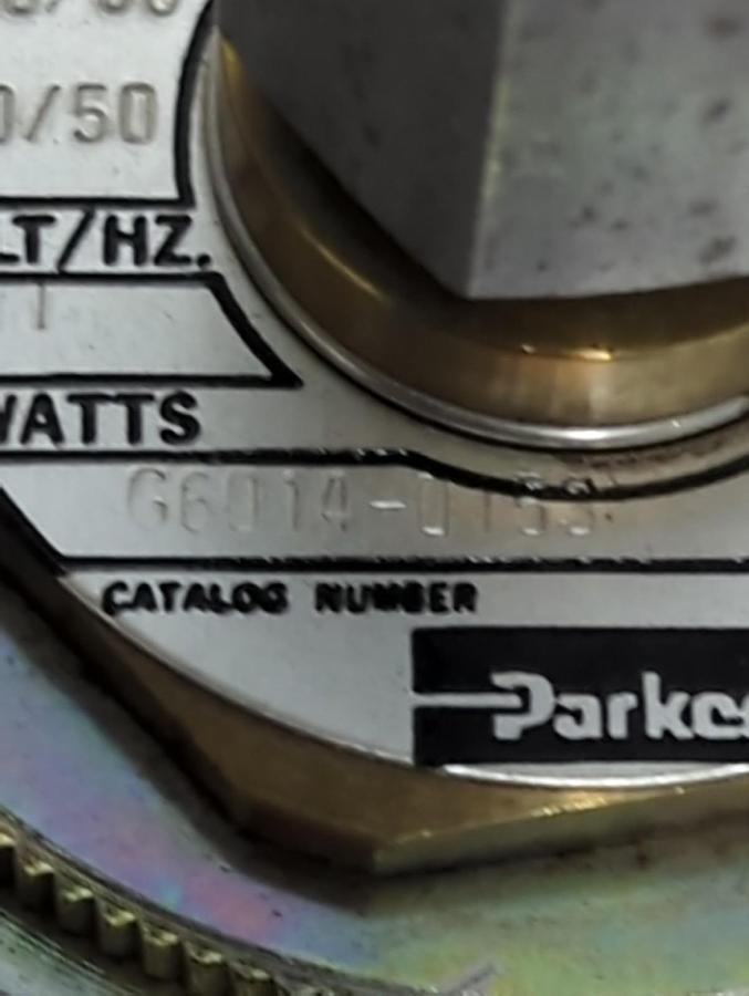 Used PARKER,G6014-0153,SOLENOID VALVE 125PSI 11 WATT PRE-OWNED