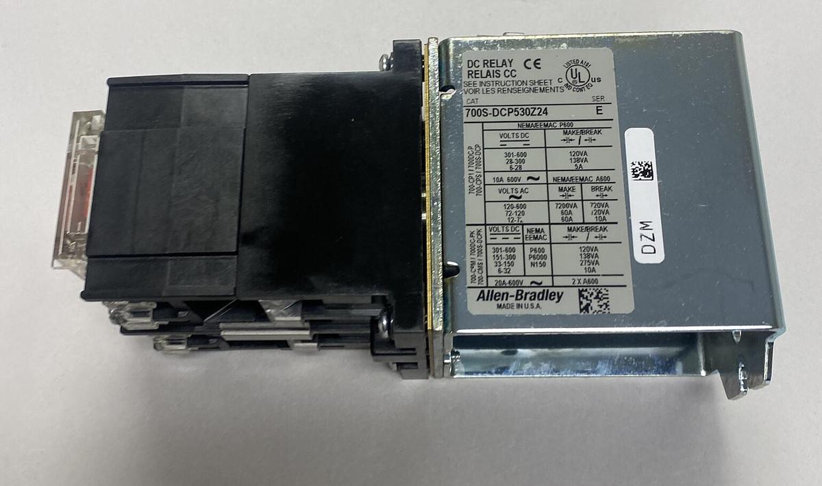 Used ALLEN BRADLEY,700S-DCP530Z24,SER E SAFETY CONTROL RELAY