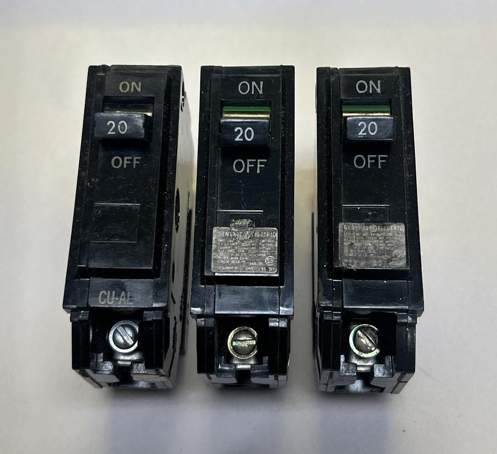 Used GENERAL ELECTRIC,TQB1120,CIRCUIT BREAKER 20A 120/240V 1P LOT OF 3