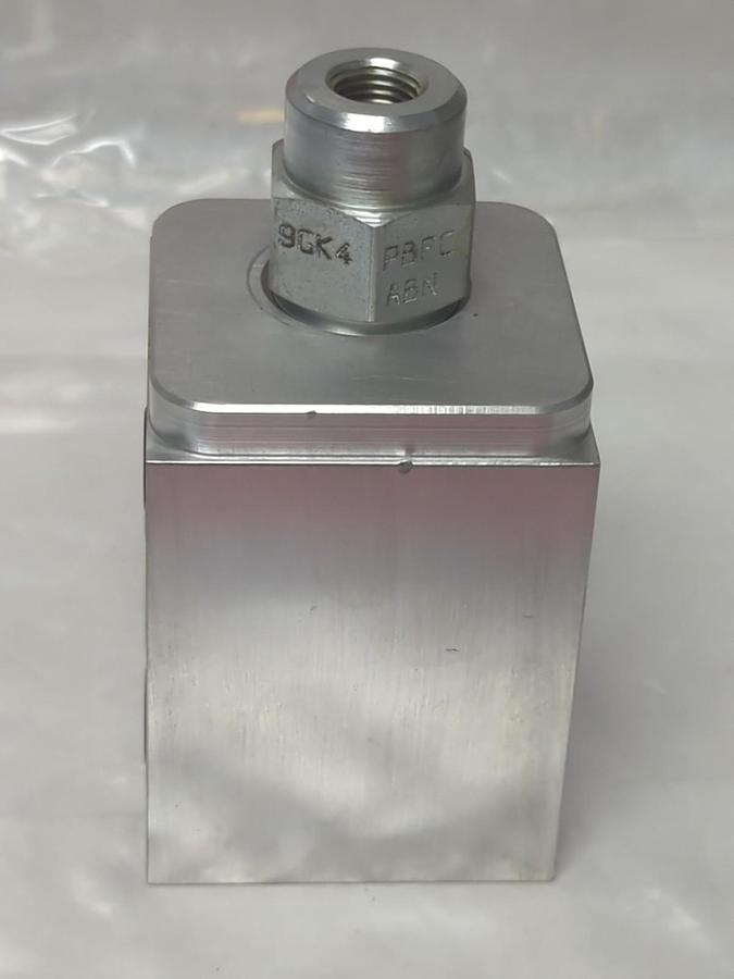 SUN HYDRAULICS,BBP9664,MANIFOLD VALVE NOS