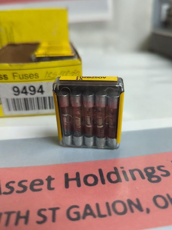 COOPER BUSSMANN,F02B250V,BUSS 1 AMP FUSES LOT OF 50 NOS
