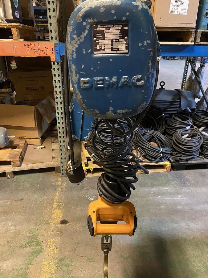 Used MANNESMANN DEMAG,50338993 PM-5NF,100LB ELECTRIC CHAIN HOIST