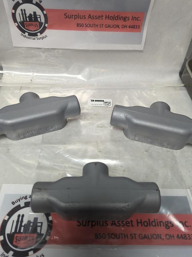 APPLETON,T27,FM7 CONDUIT BODY 3/4 INCH LOT OF 3 NOS