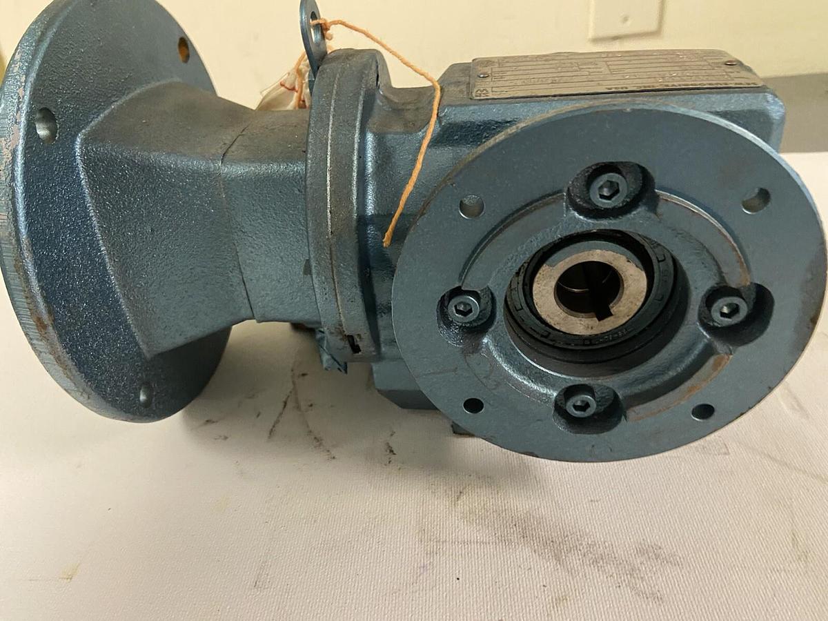 Used Sew-Eurodrive,SAF37AM56,Gear Reducer Ratio 18.24 Torque 415Ib-In