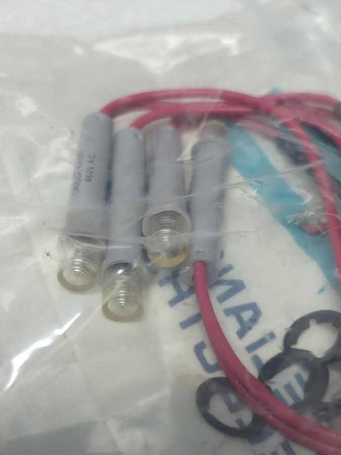 GENERAL ELECTRIC,CR103H E6GC,INDICATOR LIGHT 460V A.C. LOT OF 4 NOS
