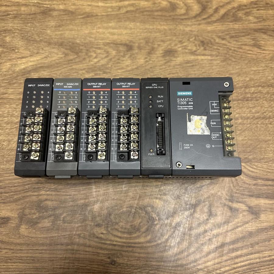 Used Siemens,TI305 02B,Programmable Controller Unit With I/O Relays