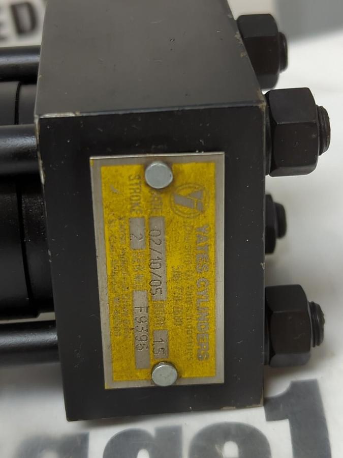 YATES,F9396,1-1/2 INCH BORE 2 INCH STROKE PNEUMATIC CYLINDER NOS