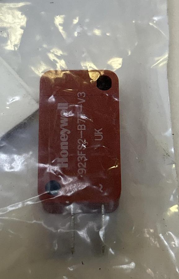 HONEYWELL,923FS2-B7T-V3,MICRO SWITCH NOS