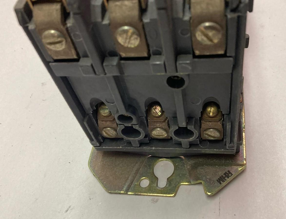Used Allen Bradley,509-A0D,Ser B Motor Starter Nema Size 0
