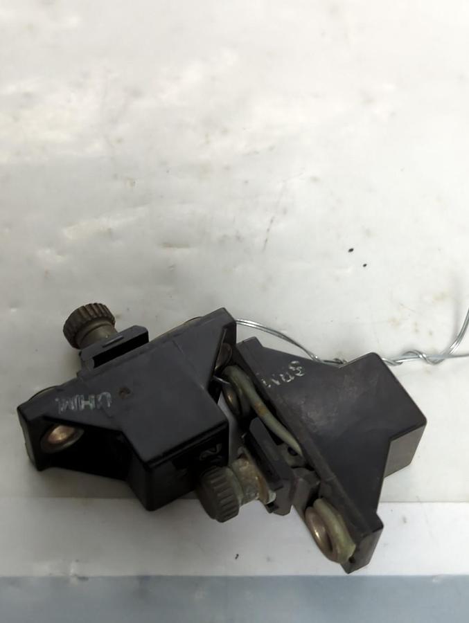 Used ALLEN BRADLEY,W52,THERMAL OVERLOAD HEATER ELEMENT LOT OF 2 PRE-OWNED