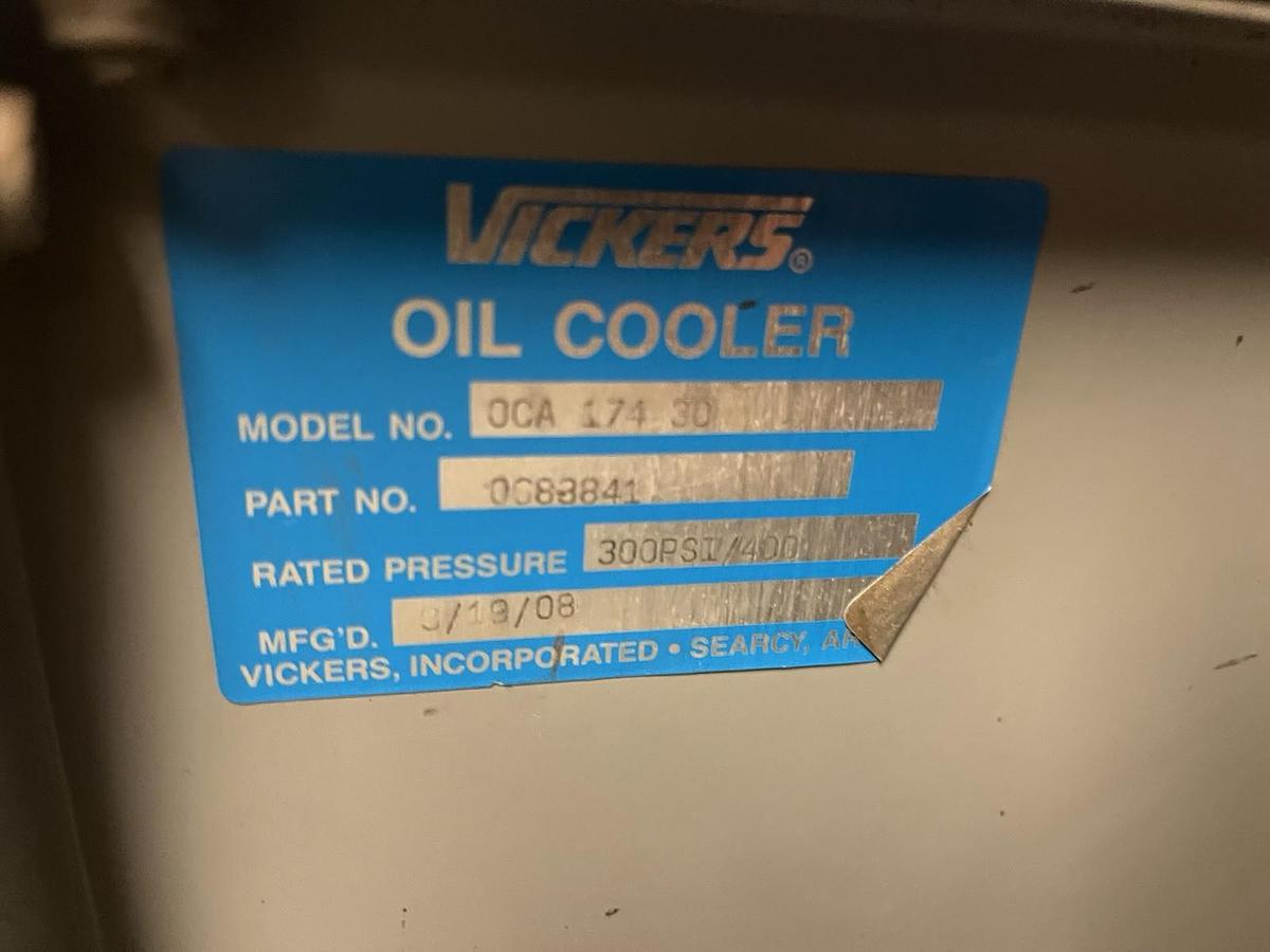 Used Vickers,OCA-174-30,Heat Exchanger Oil Cooler 1/6HP 3PH 1140RPM