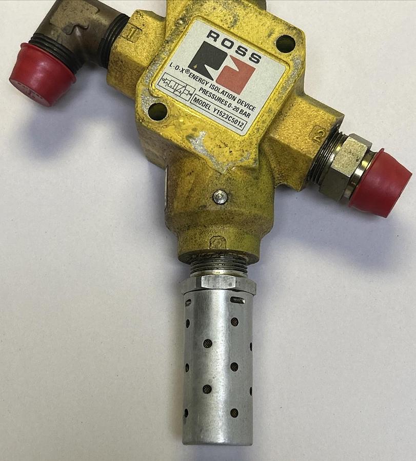 Used ROSS,Y1523C5012,LOCKOUT VALVE