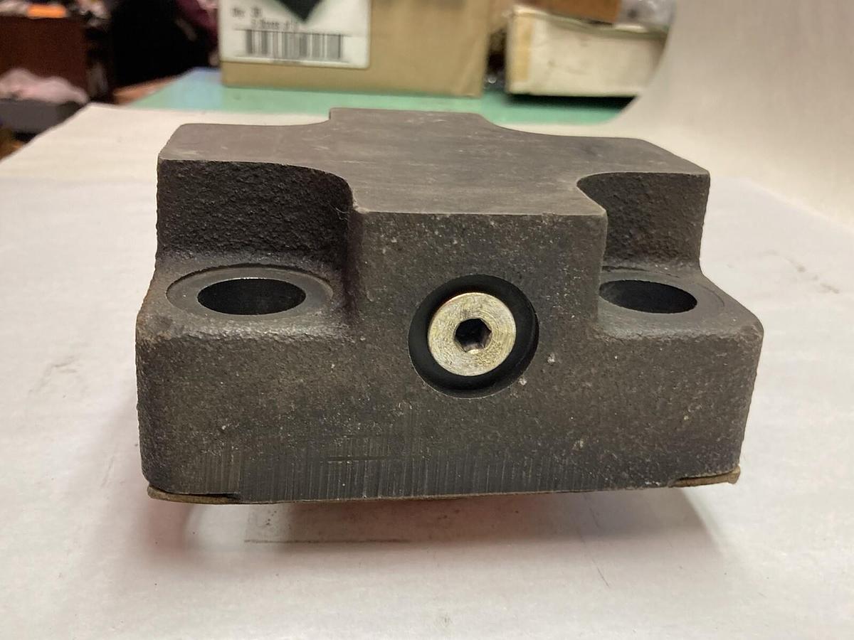 Vickers,F3-CVCS-40-PC-S2-10,Hydraulic Cartridge Valve