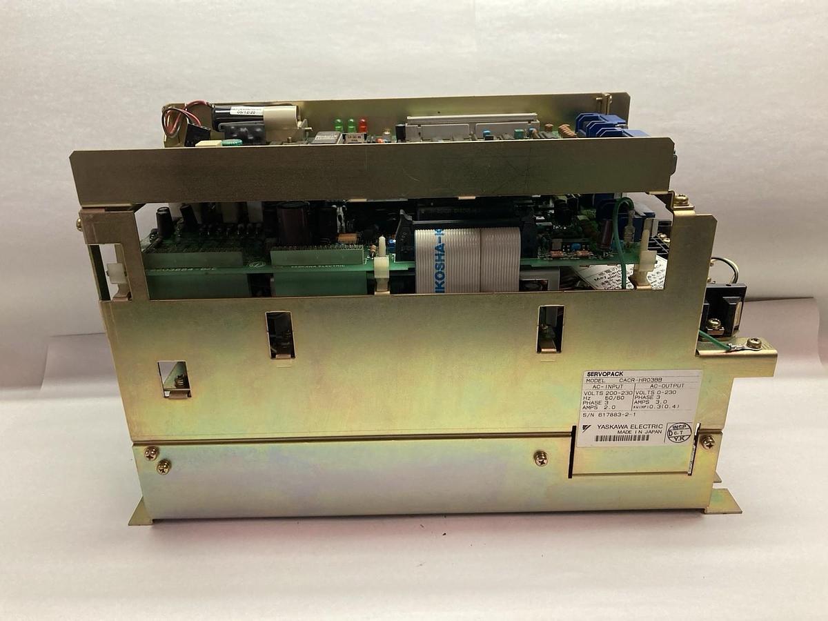 Yaskawa Electric,Model CACR-HR03BB,Servopack