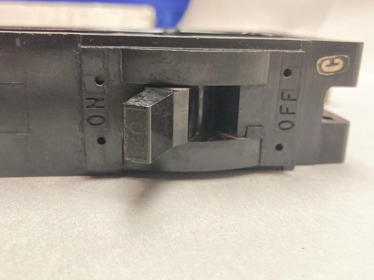 Used Square D,FY-14020-C,I-Line Circuit Breaker 20A 277Vac