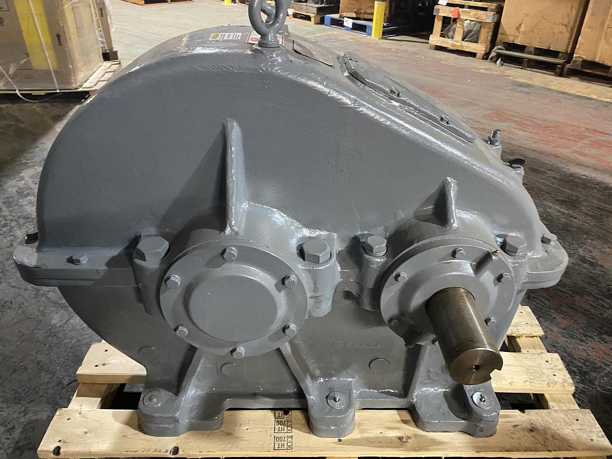 Used Link Belt RENTITORQ,HS-1800,PARALLEL SHAFT SPEED REDUCER 9.77ratio 300hp 1750rpm