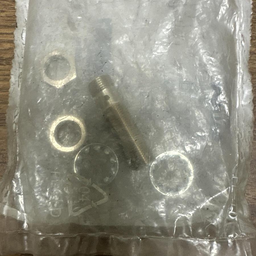 Used Balluff,BES-516-370-E5-C-S4,Proximity Switch