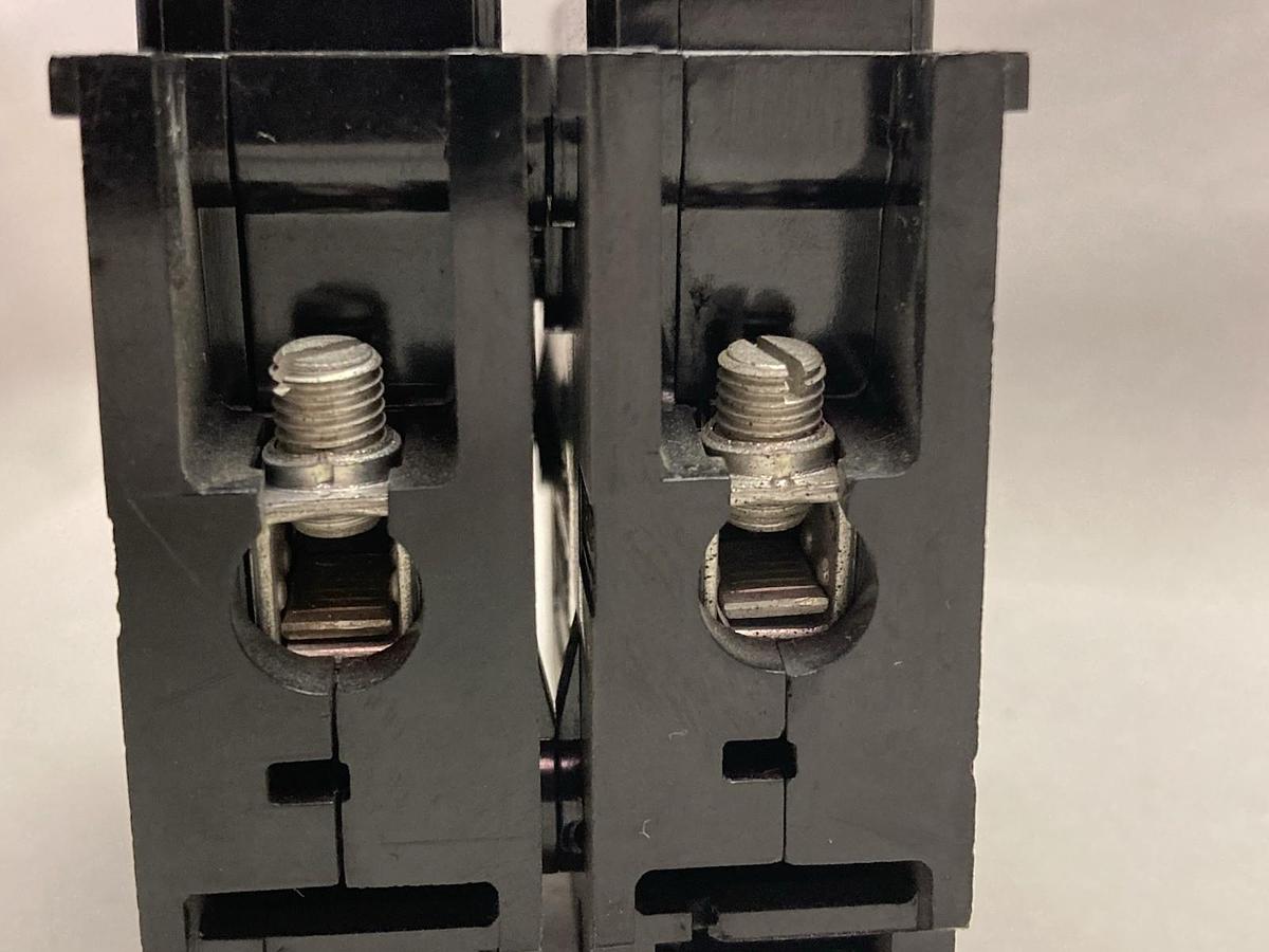 Used Westinghouse,ZD-5844,Circuit Breaker