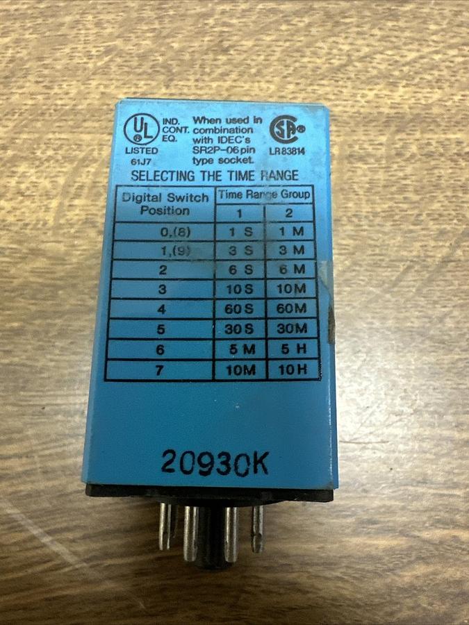 Used IDEC,RTE-P11,Electronic Timer