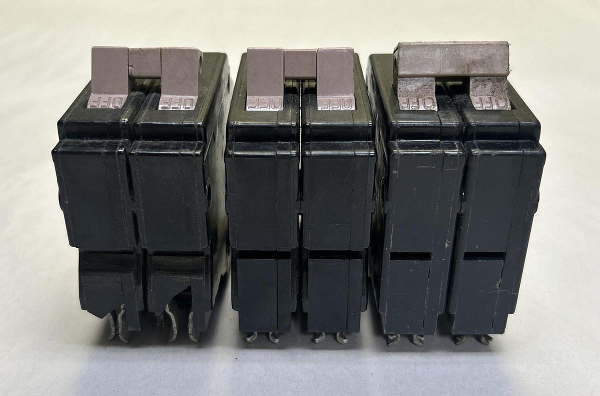 Used CUTLER-HAMMER,CH230,CIRCUIT BREAKER 30A 120/240V 2P LOT OF 3