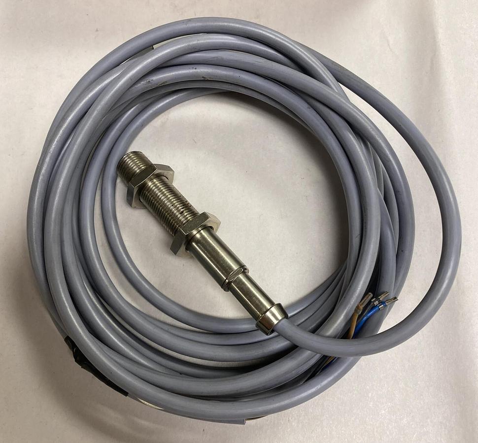 Eaton Cutler-Hammer,E57MCL12T111,Proximity Sensor NOS