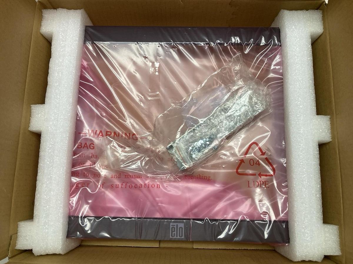 Elo,E860319,Front Mount Bezel Kit