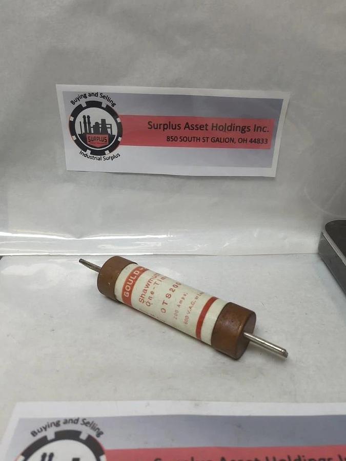 Used GOULD SHAWMUT,OTS200,ONW-TIME 200 AMP FUSE PRE-OWNED