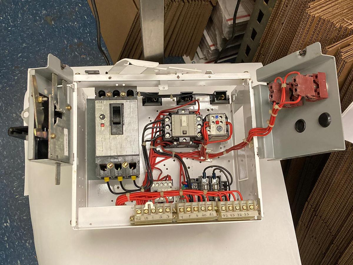 Used ITE Siemens,Model 95 36-89033,25 Amps Size 1 MCC Starter Bucket