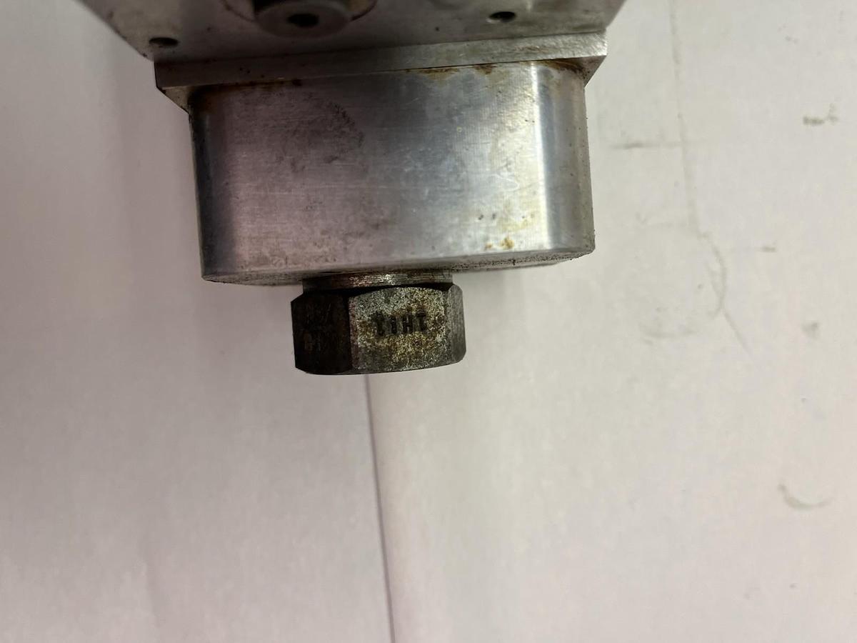 Used Sun Hydraulics,BBY.Aluminum Manifold