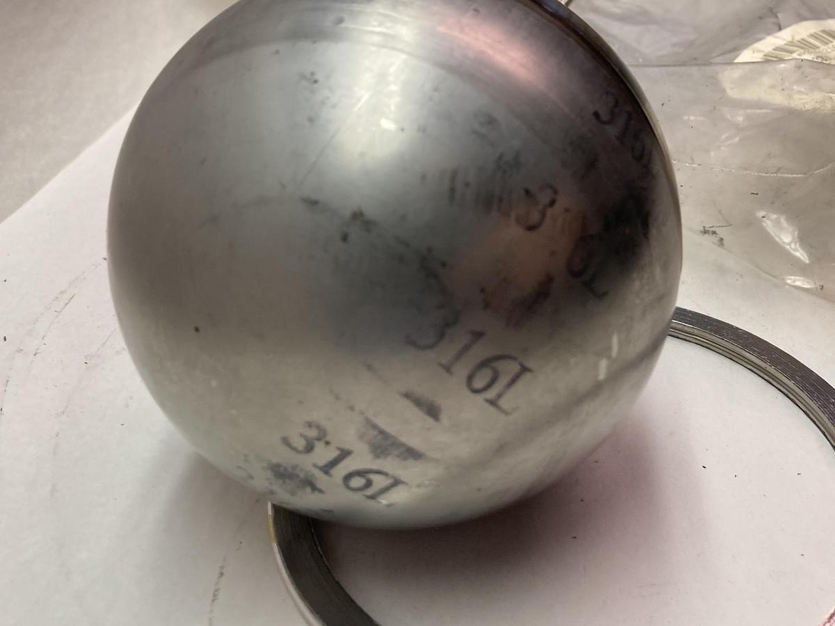 Used Magnetrol,089-3208-001,Float & Stem