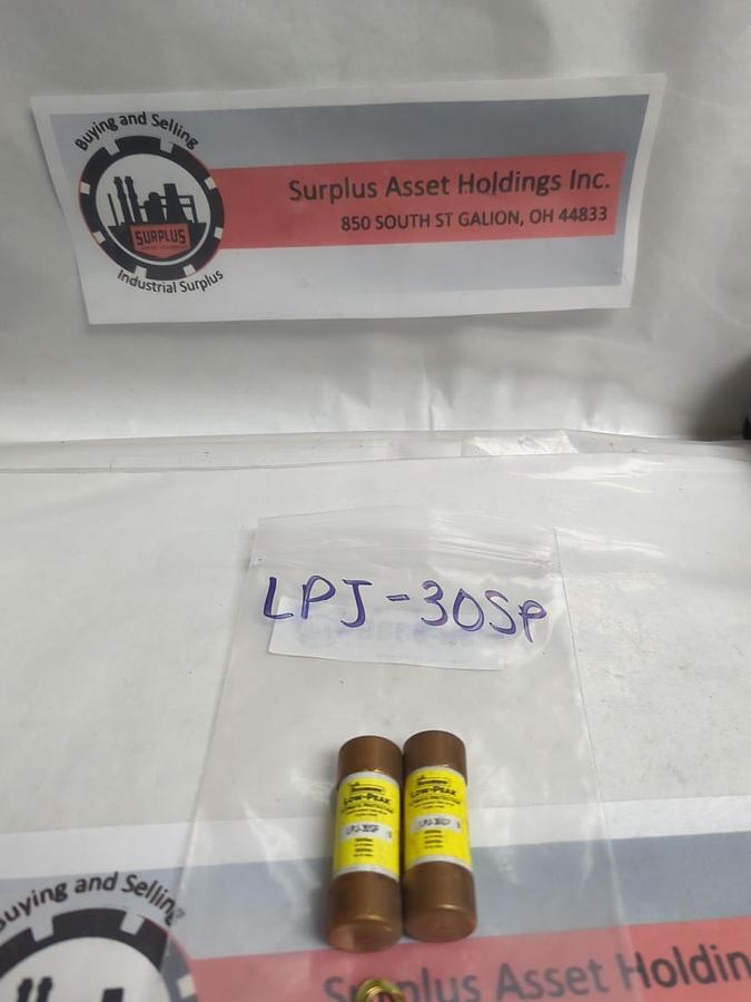 Used COOPER BUSSMANN,LPJ-30SP,LOW-PEAK 30 AMP FUSE LOT OF 2 PRE-OWNED