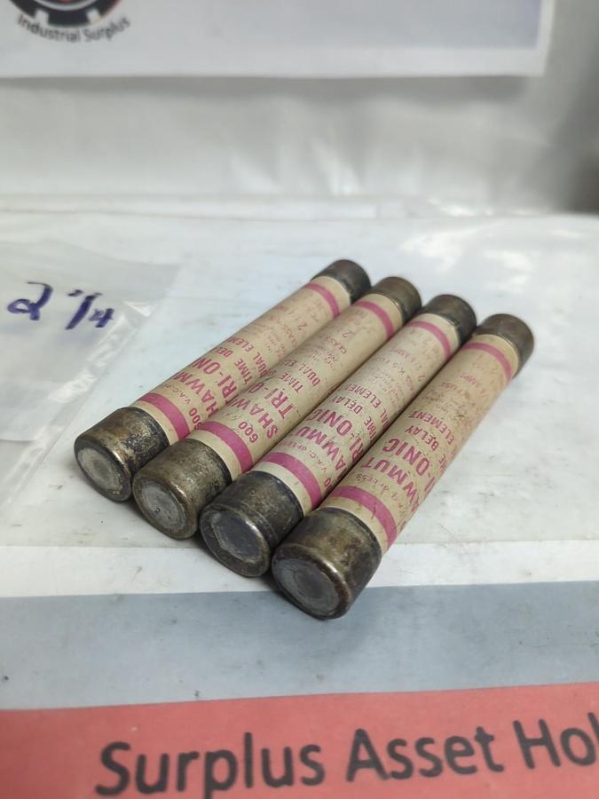 Used GOULD SHAWMUT,TRS2-1/4,TRI-ONIC 2-1/4 AMP FUSE LOT OF 4 PRE-OWNED