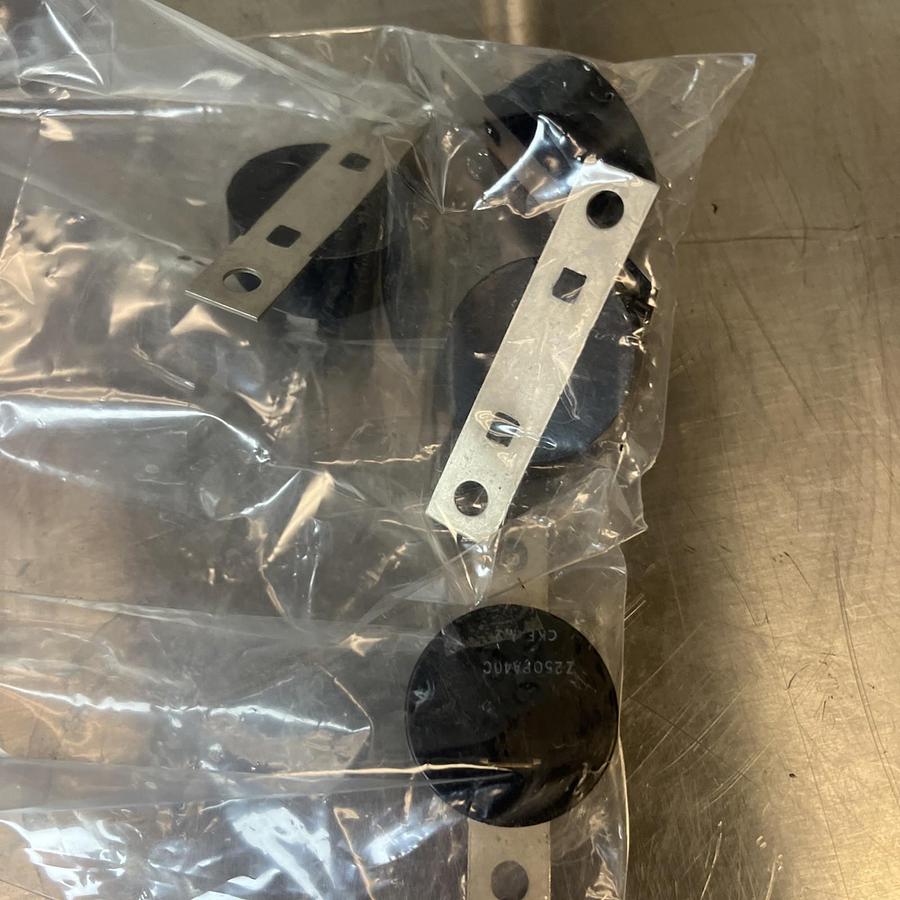 CKE,2250PA40C,VARISTAR LOT OF 5