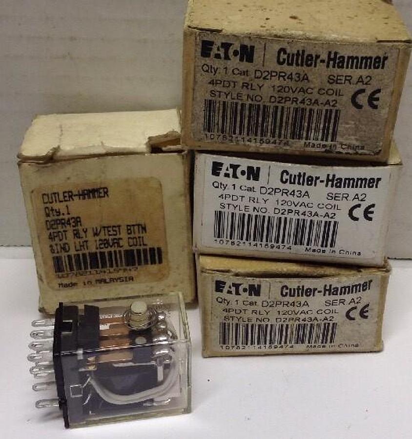 Cutler-Hammer,D2PR43A,Relay with Test Button Series A2 LOT OF 4