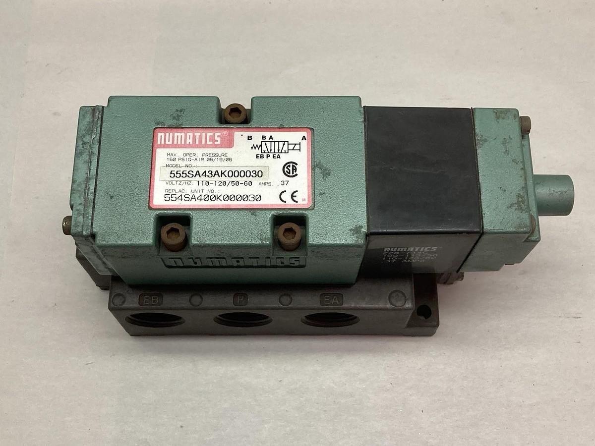 Used Numatics,555SA43AK000030,Solenoid Valve 150PSIG 110/120V 50/60Hz 0.37Amps