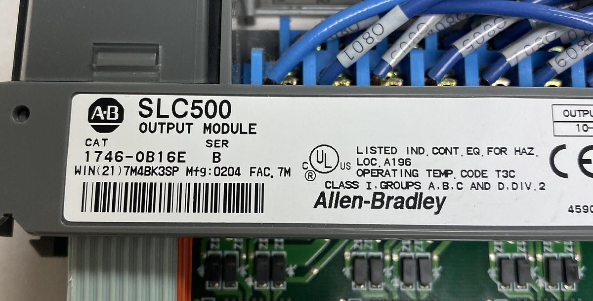 Used Allen-Bradley,1746-OB16E SLC500,Output Module