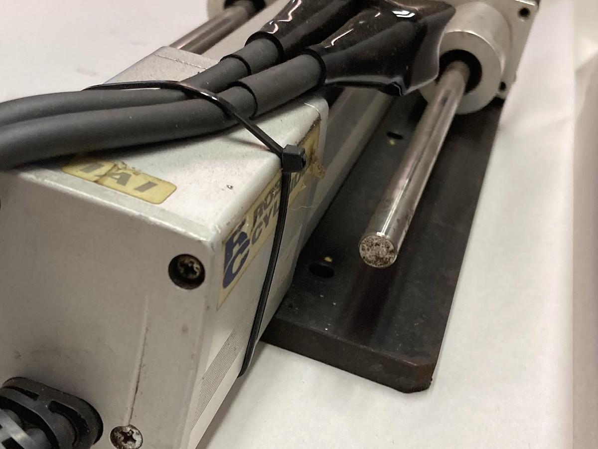 Used IAI,RCP2-RGD4C-I-42P-10-150-P1-R10,Actuator Cylinder