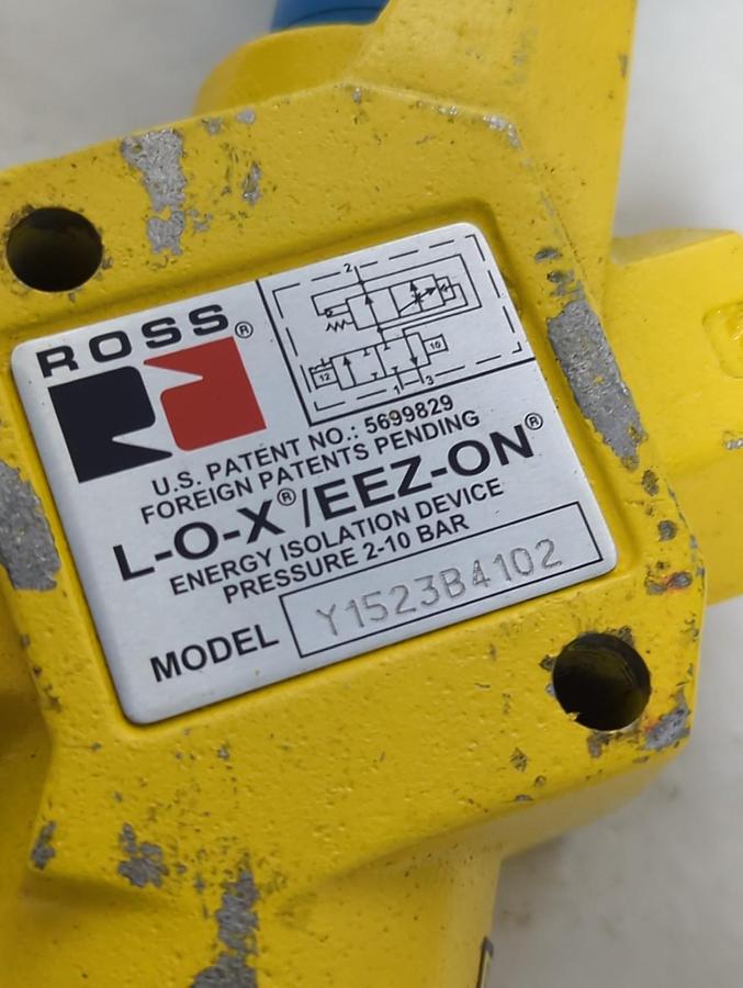 Used ROSS,Y1523B4102,LOCK OUT VALVE L-O-X/EEZ-ON PRE-OWNED