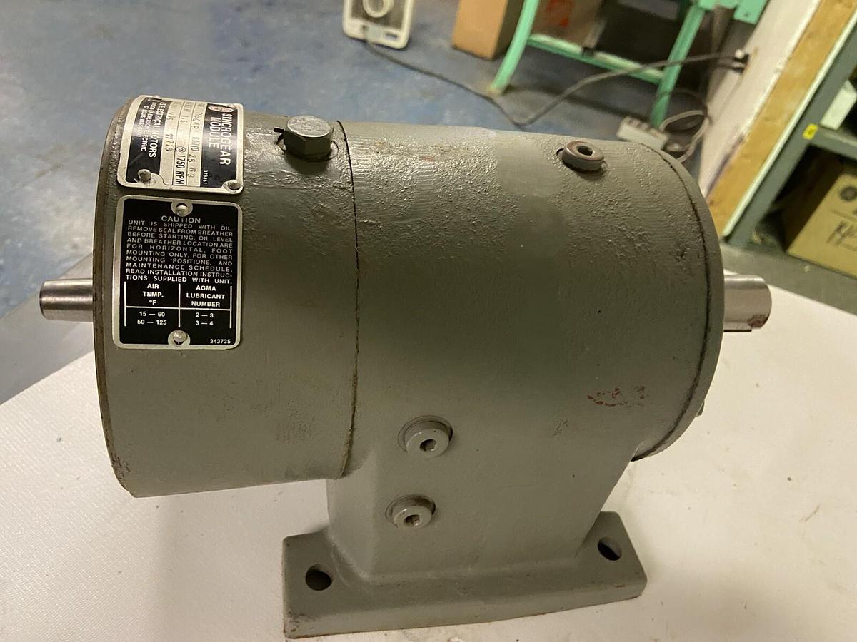 US Motors,GMP Syncrogear,Module Gear Reducer Frame 5 Ratio 25.63 1.5Hp