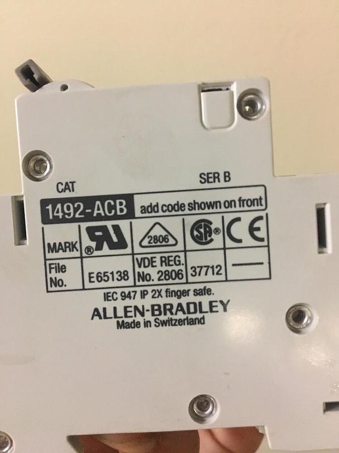 Allen Bradley,1492-ACB/ 1942-CB1,Series B H1 10A G100 CIRCUIT BREAKER Lot Of 4
