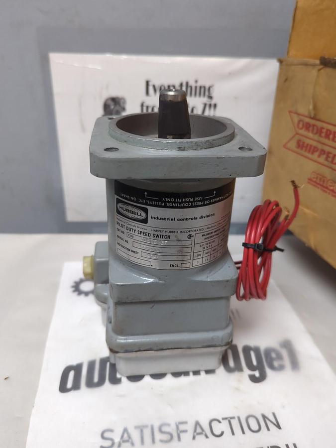 Used HUBBELL,2210-312CC13F,PILOT DUTY SPEED SWITCH