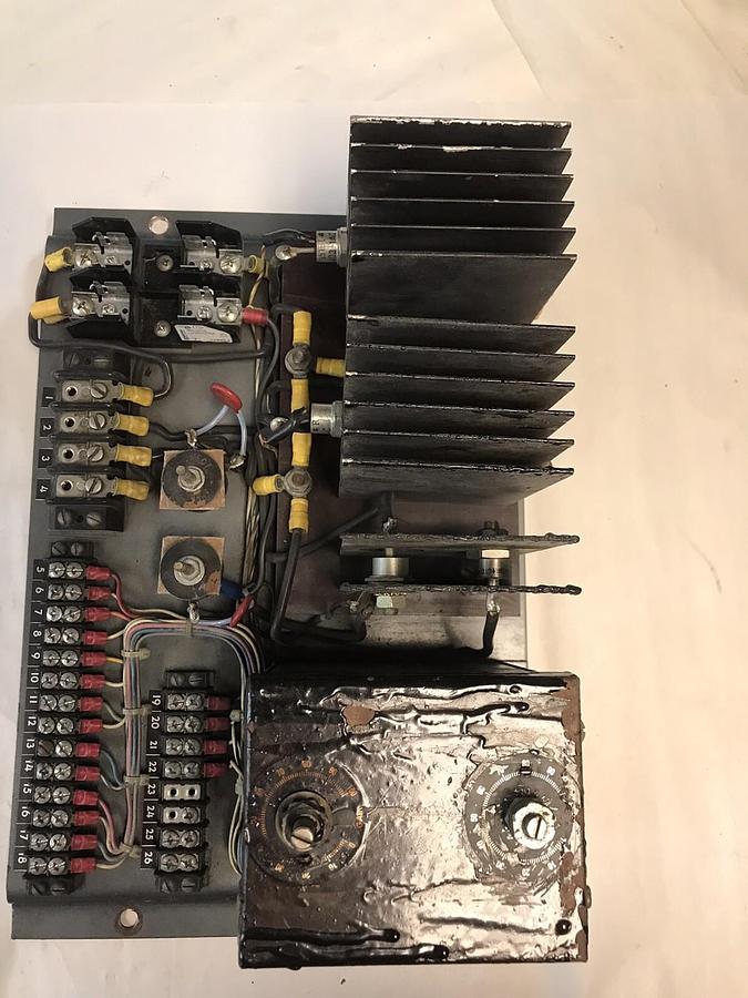 Used Allis Chalmers,14-238-691-012,Controlled Rectifier Amplifier Input 240V Out 180V