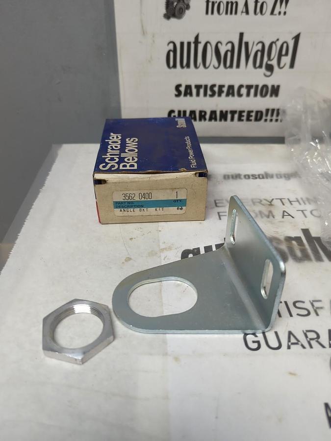 SCHRADER BELLOWS,3562-0400,ANGLE BRACKET KIT NOS